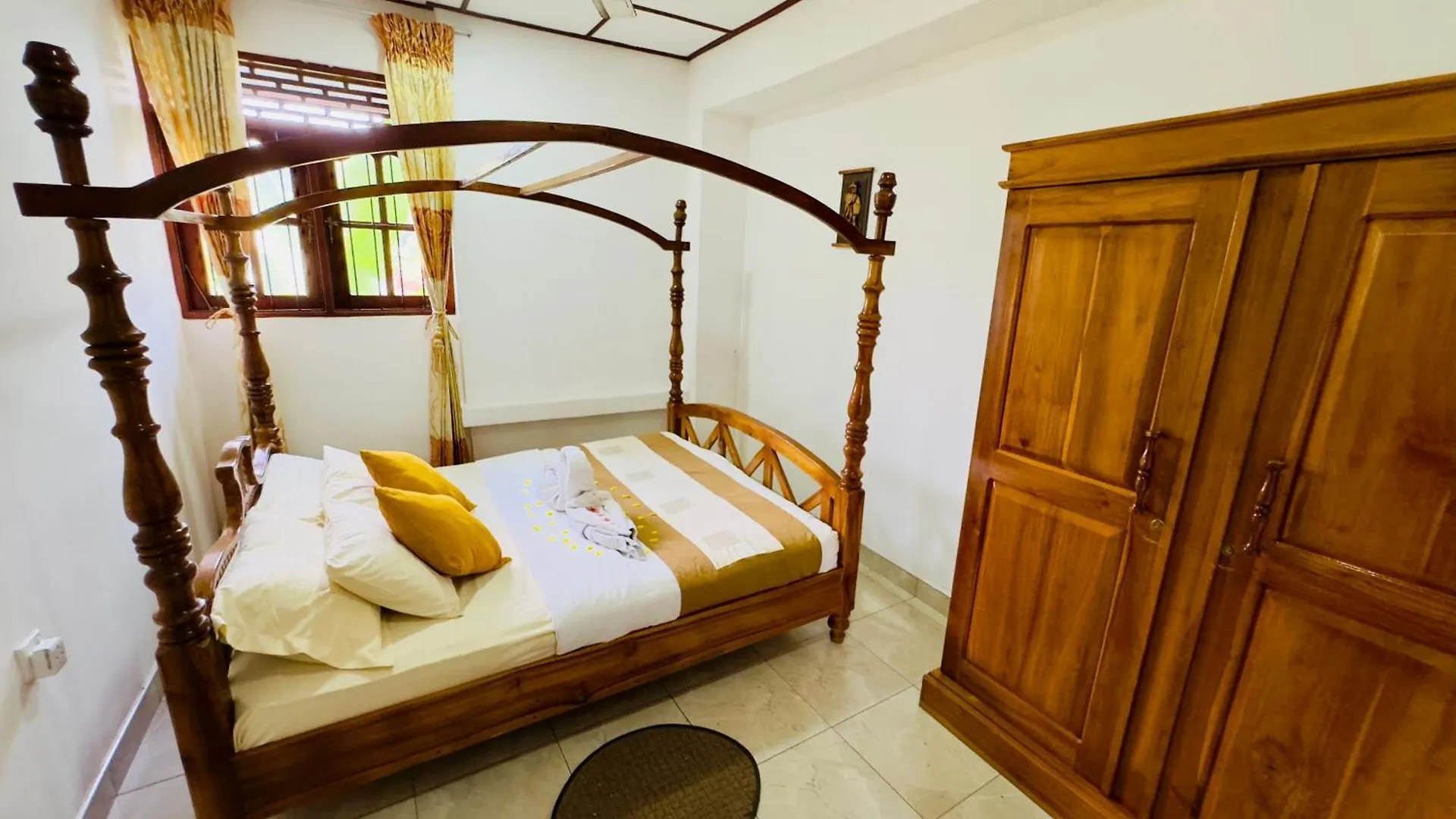 The Travellers Rest Airport Villa Katunayake Sri Lanka